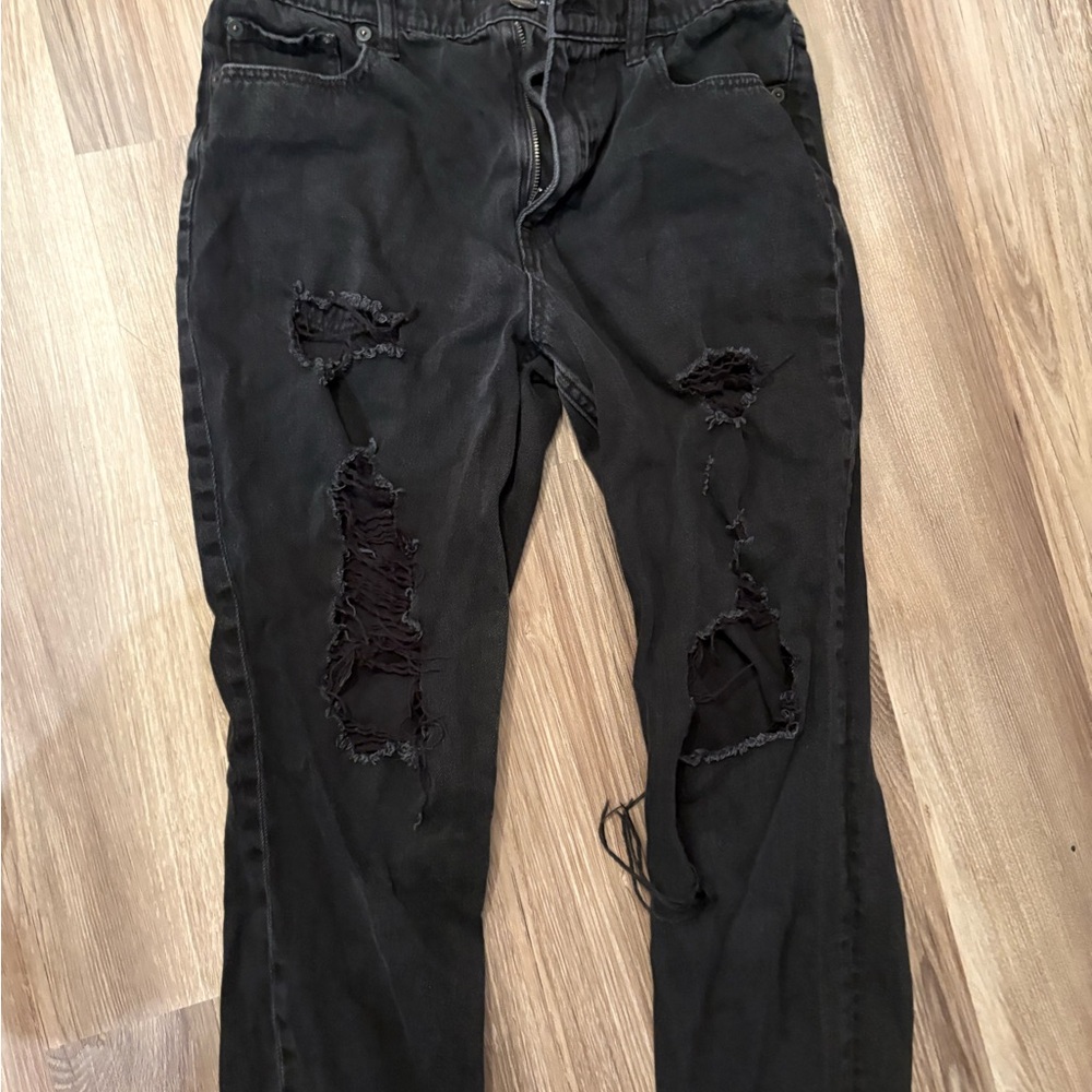 American Eagle Outfitters Black Distressed Women's Straight Leg Jeans